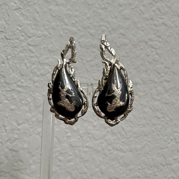 Vintage Siam Dancer Sterling Silver Black Niello Enamel Earrings Clip-on 50's - Picture 6 of 16